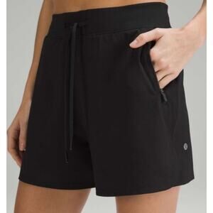Lululemon Women's License To Train High Rise Short Black Size 6